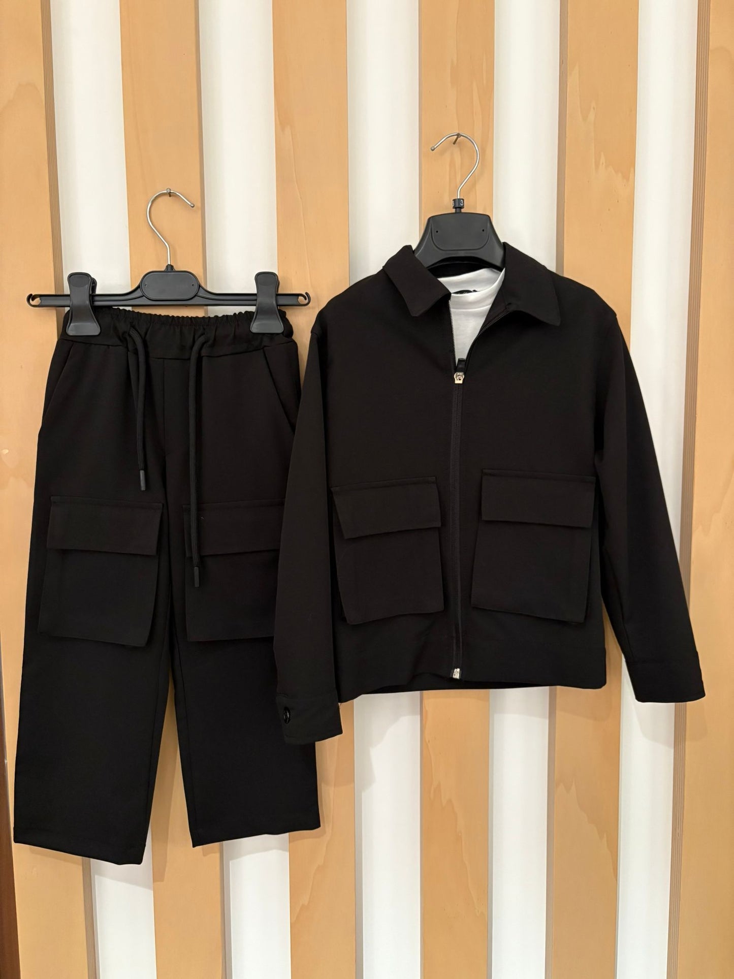 Completo Le Parisien